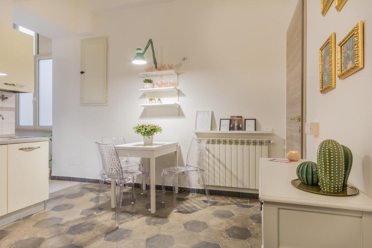 Apartment Flora Metro Vittorio Rom